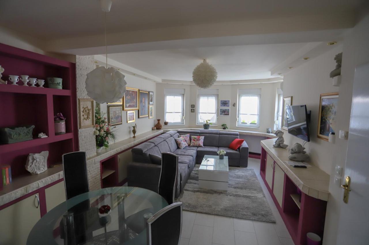 Apartman Veronika Dakovo Luaran gambar