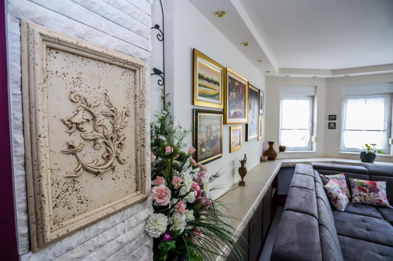 Apartman Veronika Dakovo Luaran gambar