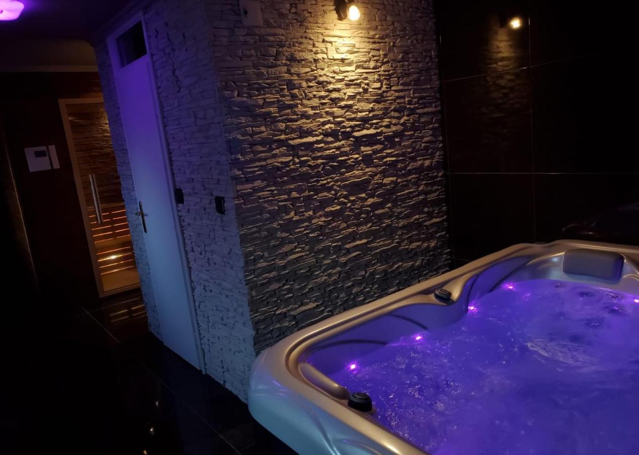 Apartman Veronika Dakovo Luaran gambar